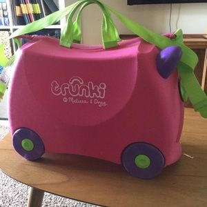 Melissa & Doug Trunki